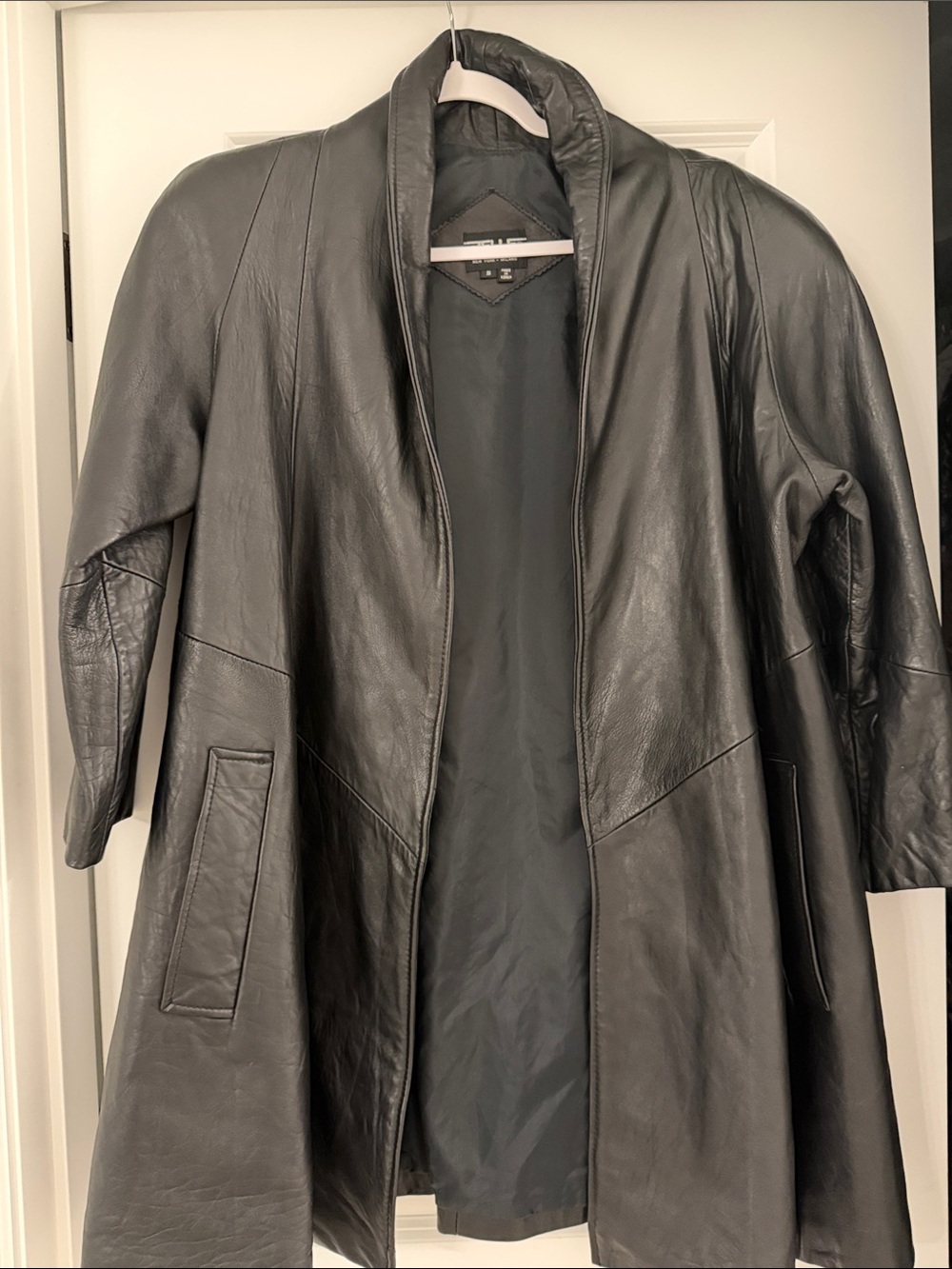 Pelle Black Women Leather Open-Front Longline Coat